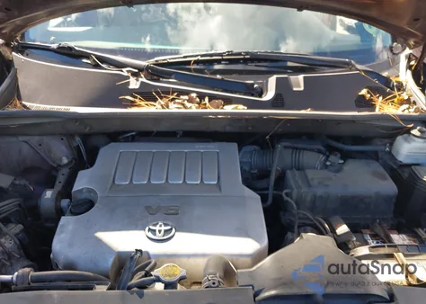 2012 Toyota Highlander Se V6 z USA, uszkodzony, nr VIN 5TDBK3EH1CS121916